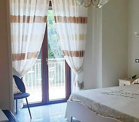 فندق مبيت وإفطار Domus In Fonte